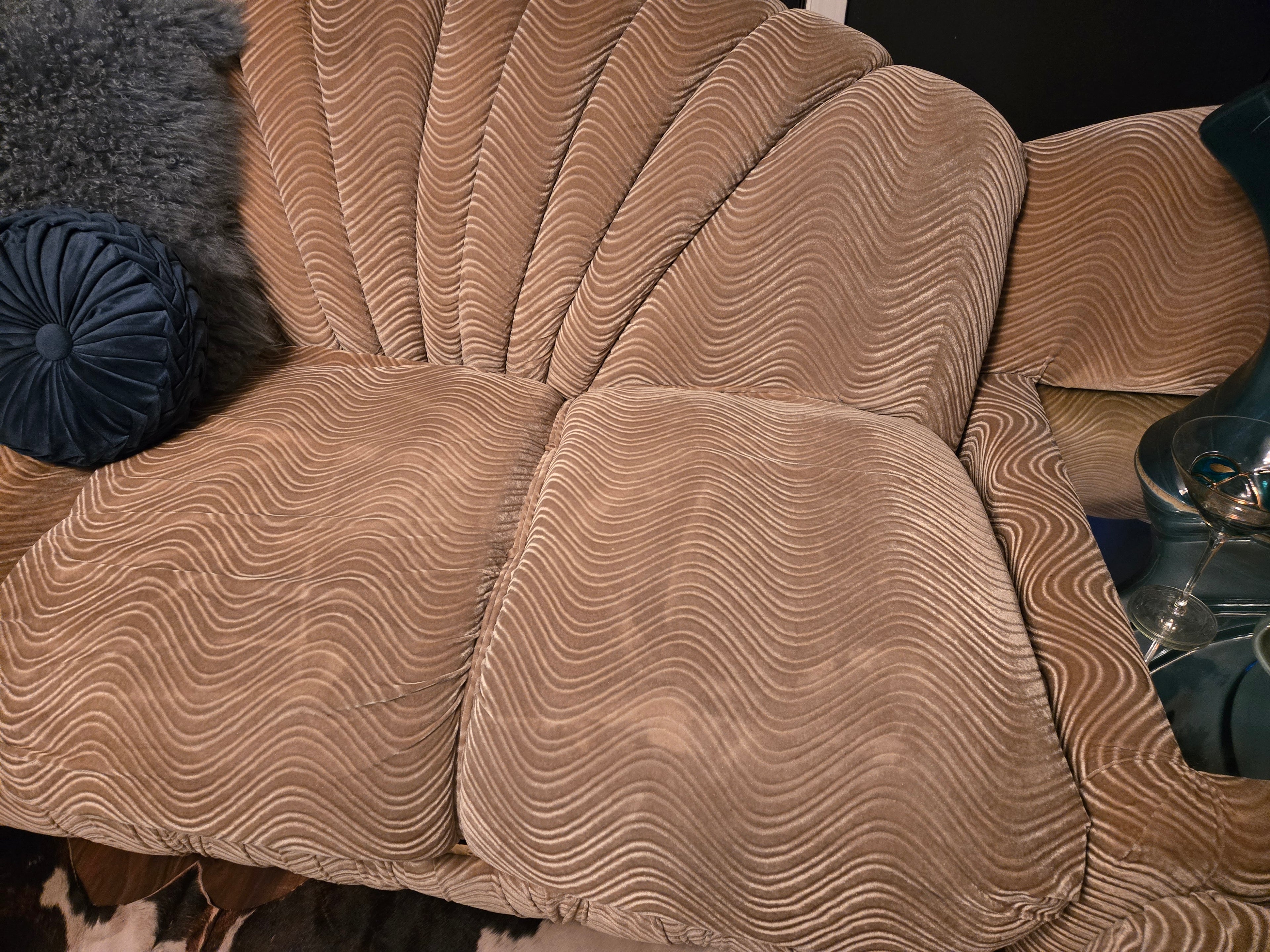 1980s Clamshell Sectional Sofa Set w/Chaise