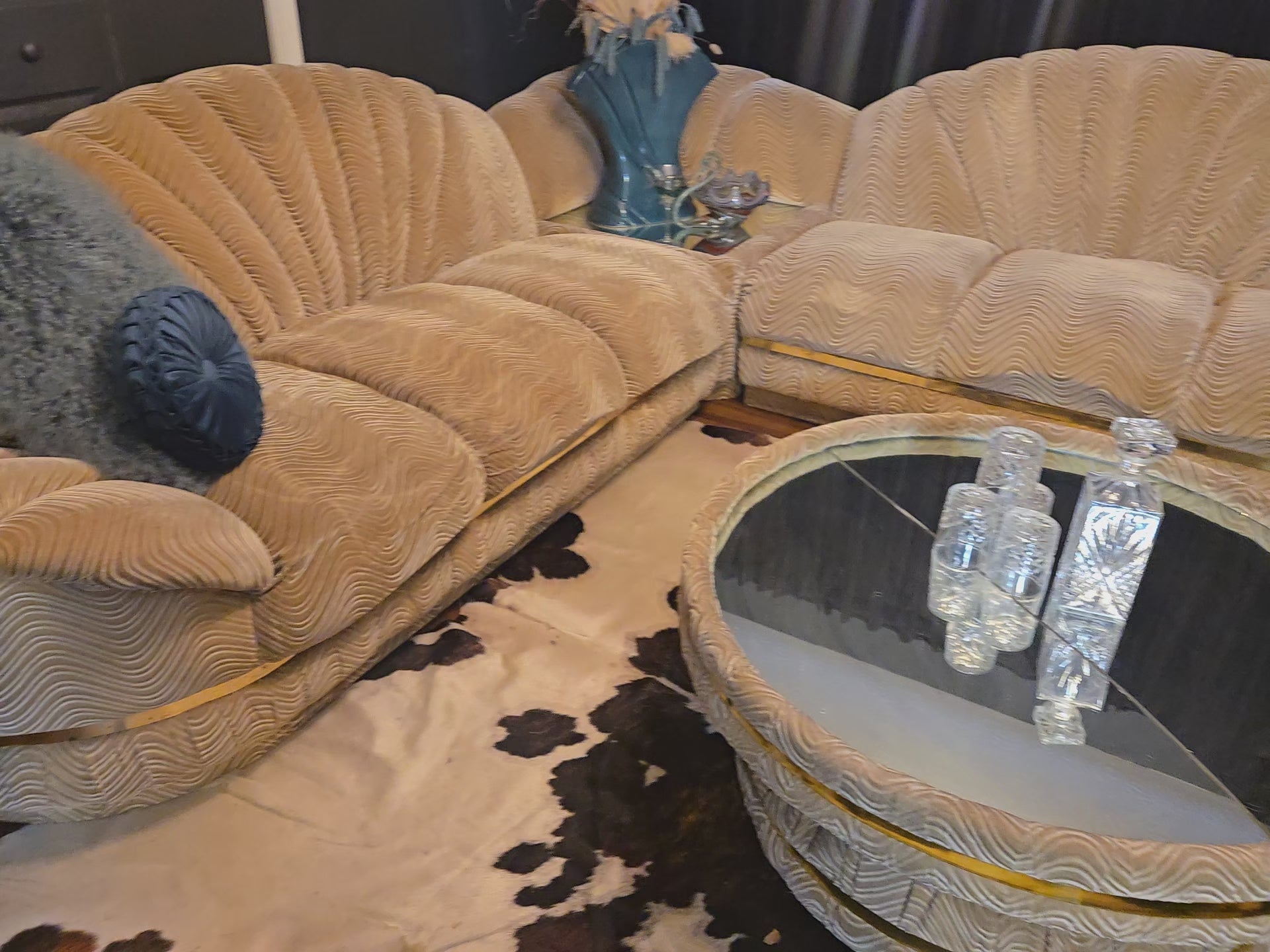 1980s Clamshell Sectional Sofa Set w/Chaise