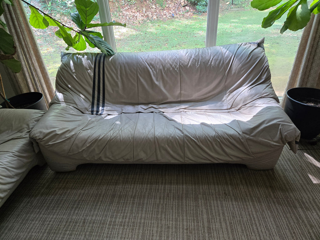 Vintage Space Age Leather Slouch Sofa Set
Dover Design Netherlands (Holland)