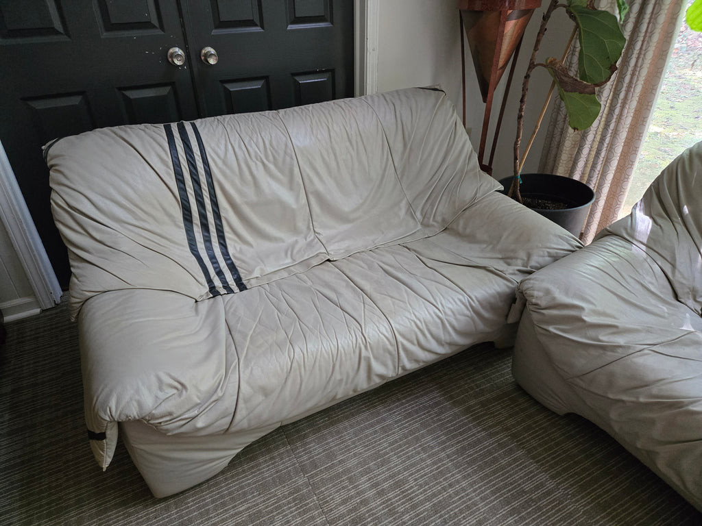 Vintage Space Age Leather Slouch Sofa Set
Dover Design Netherlands (Holland)