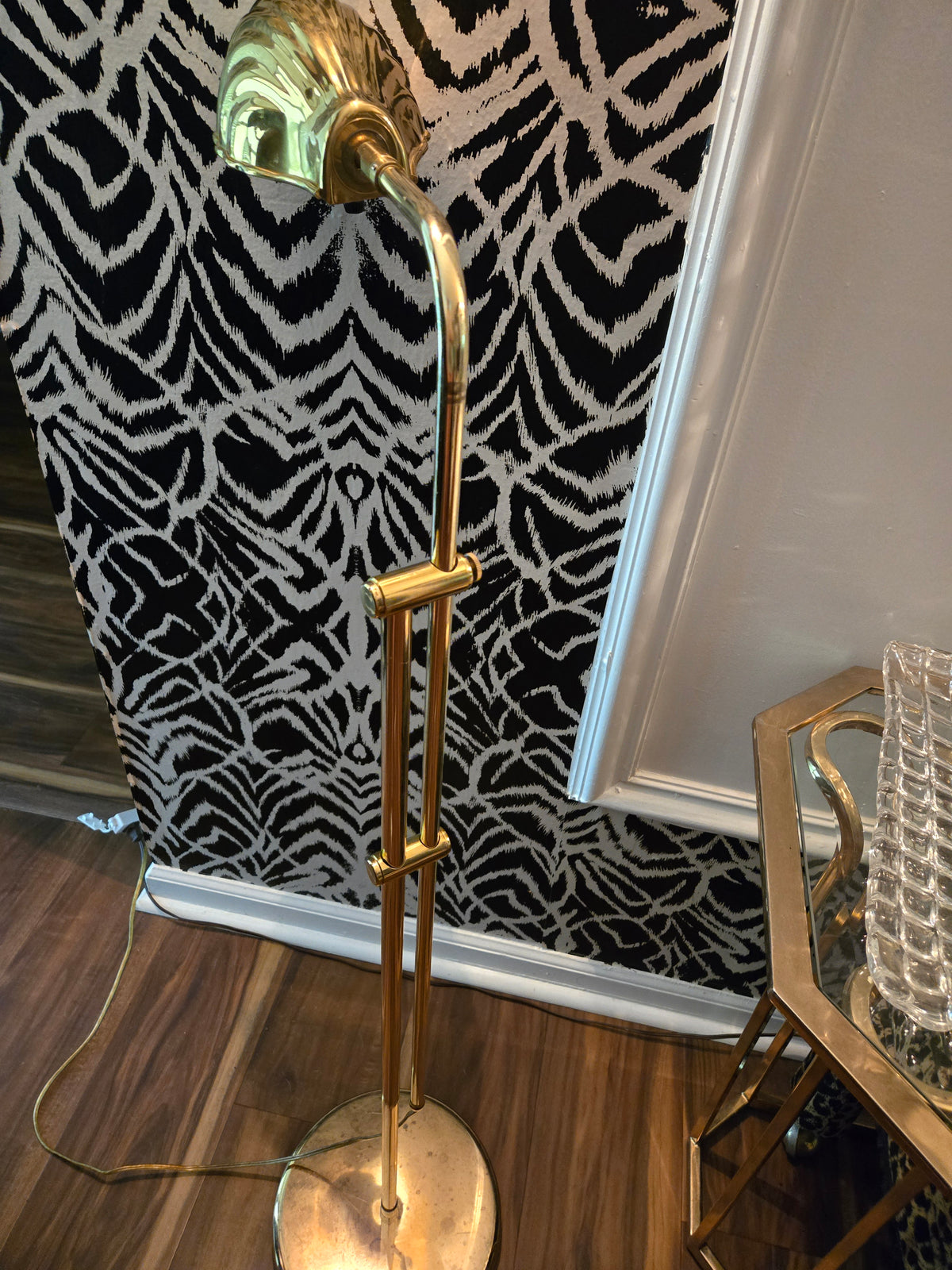 Vintage Brass Shell Floor Lamp, Height Adjustable