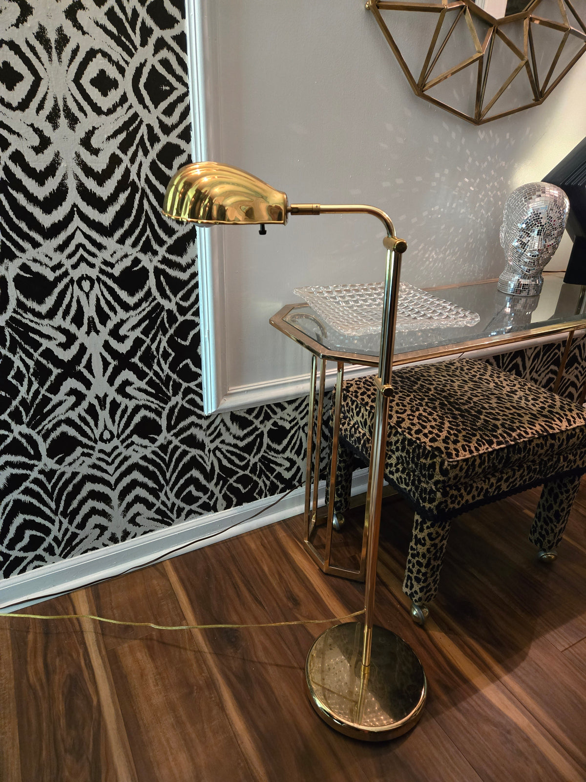 Vintage Brass Shell Floor Lamp, Height Adjustable