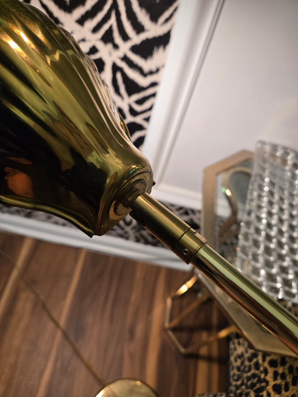Vintage Brass Shell Floor Lamp, Height Adjustable