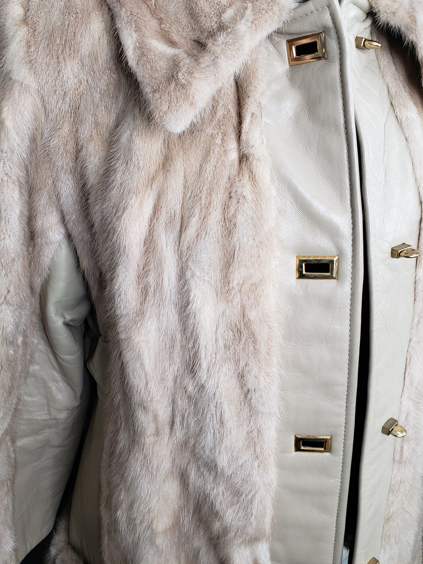 Thorpe Evanston Tourmaline Mink/Leather Trim Hip Coat