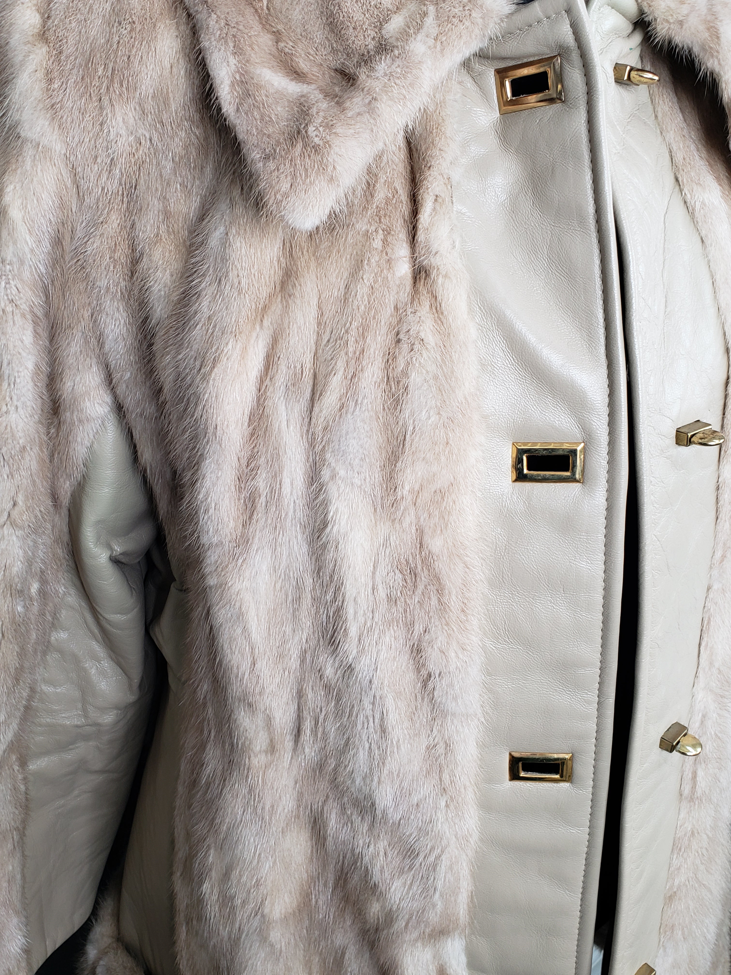 Thorpe Evanston Tourmaline Mink/Leather Trim Hip Coat
